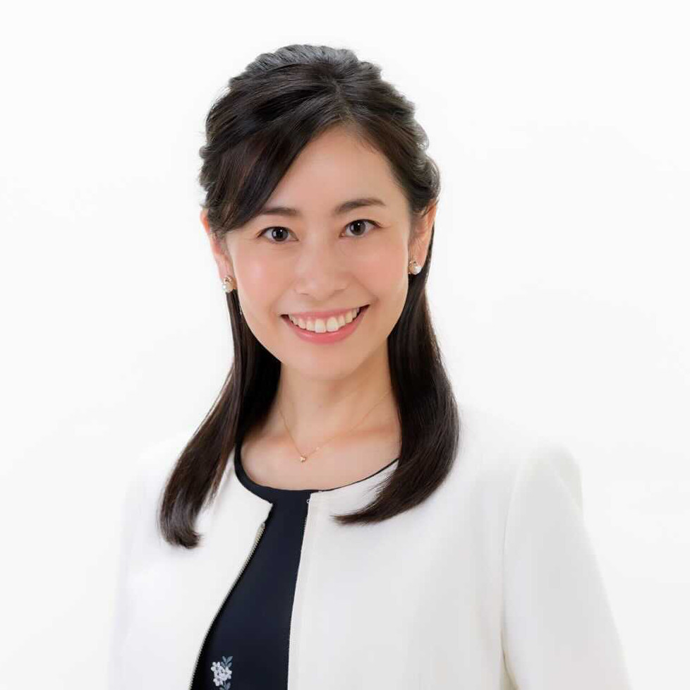 フリーアナウンサー山崎薫子さん